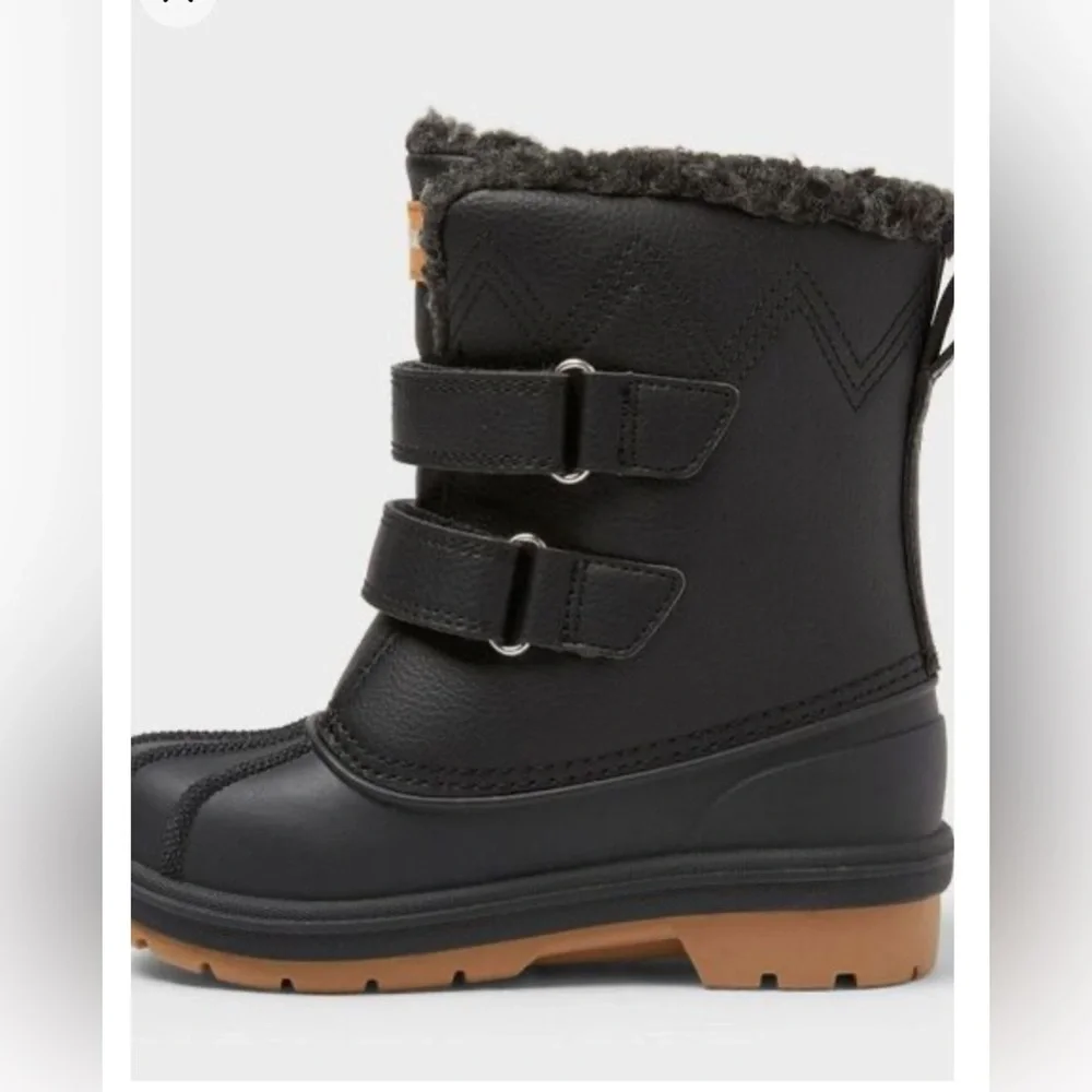 Boy’s Winter Boots size 6